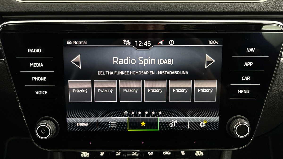 Škoda Superb - 11