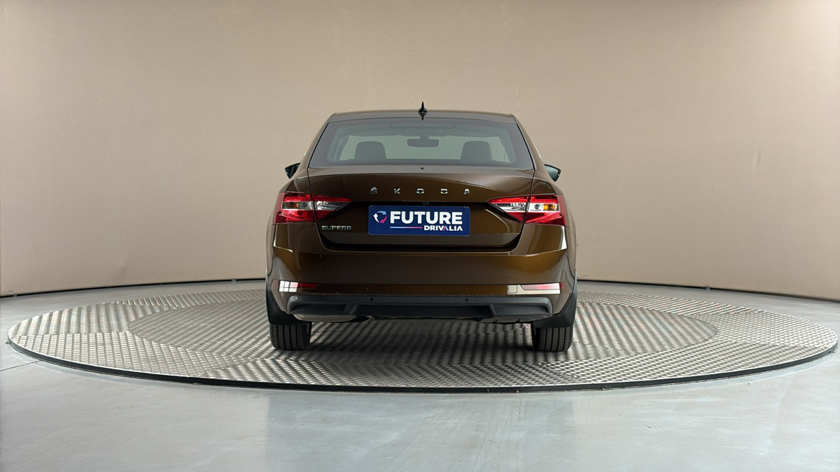 Škoda Superb - 5
