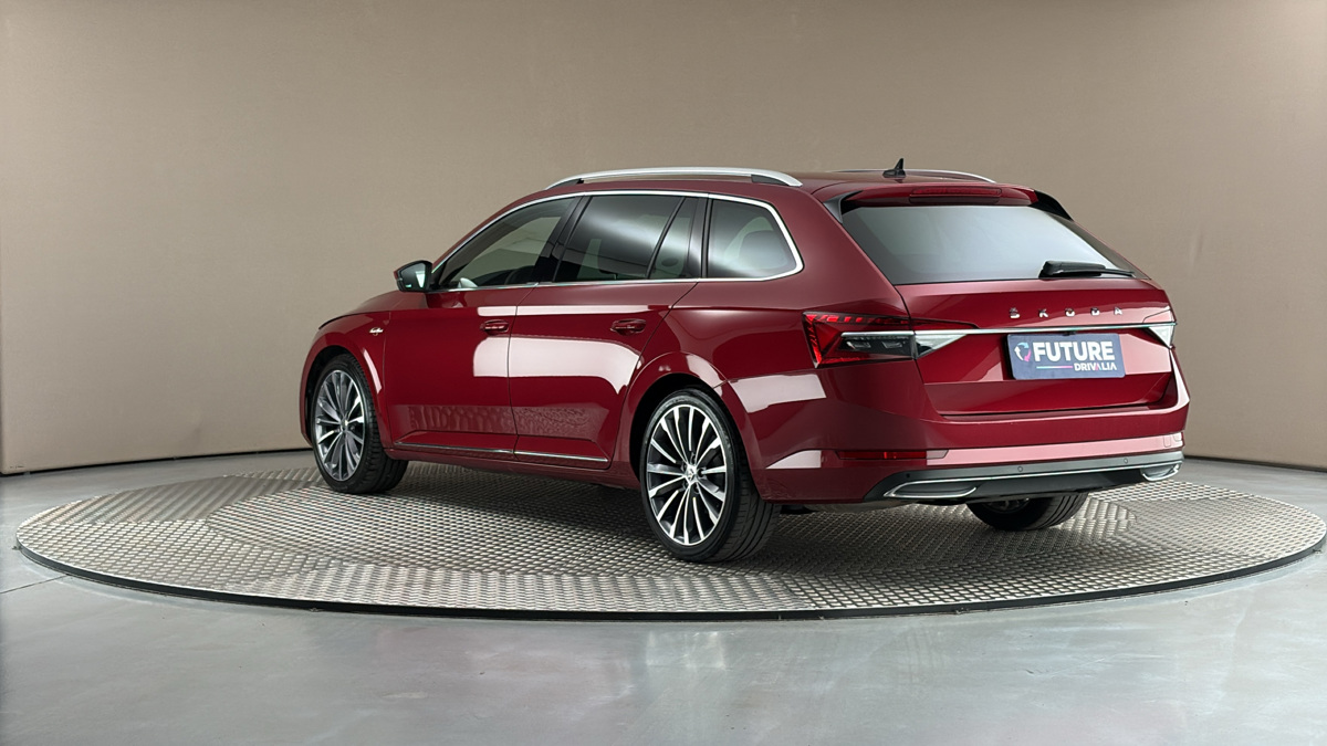 Škoda Superb - 2