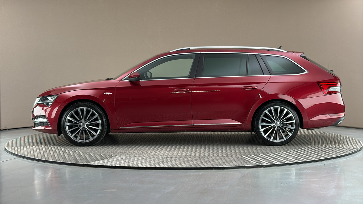 Škoda Superb - 4