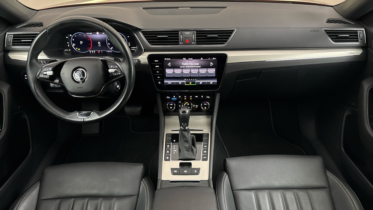 Škoda Superb - 8