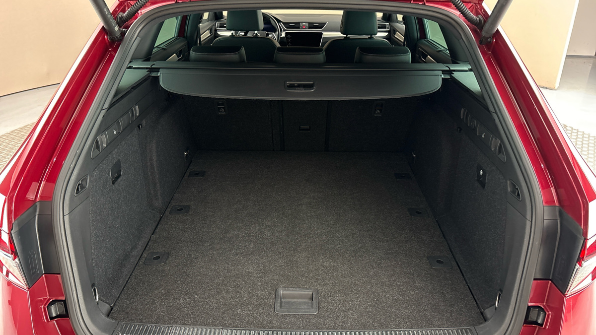 Škoda Superb - 17