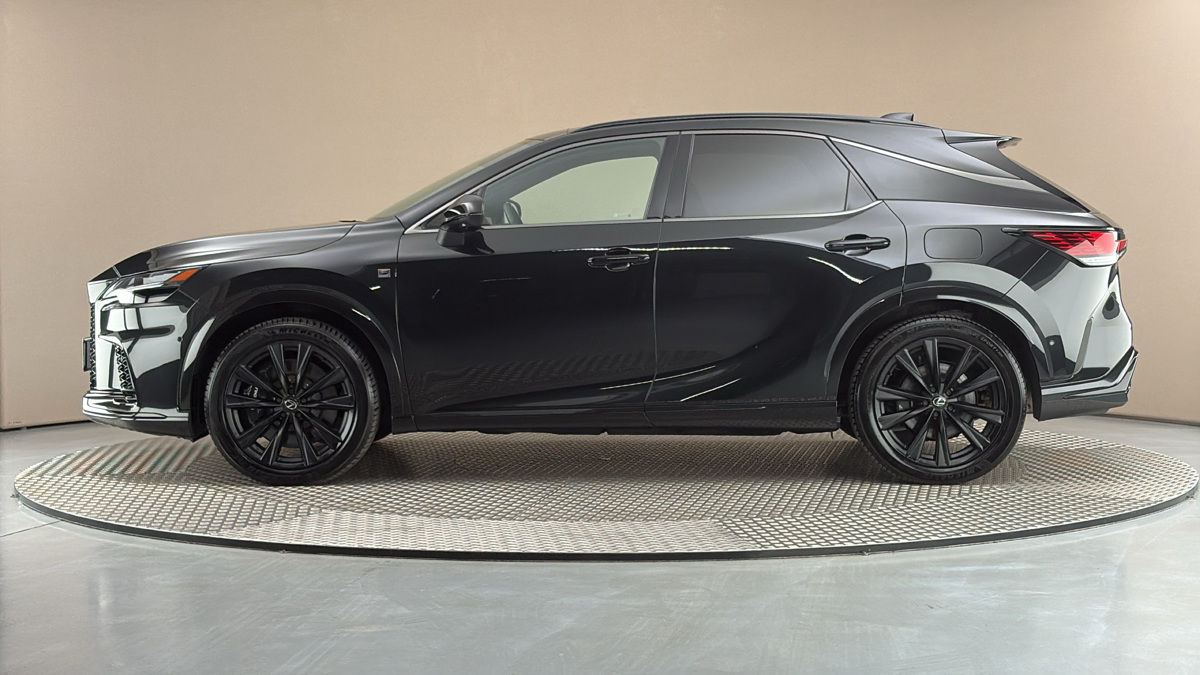 Lexus RX - 4