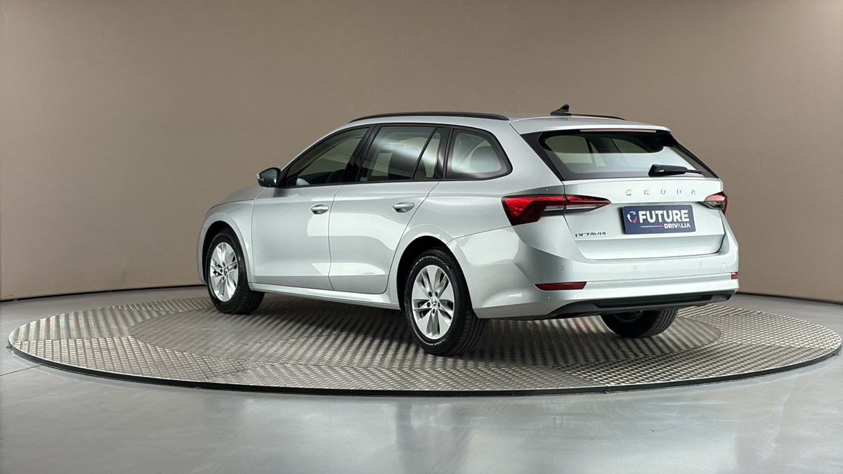 Škoda Octavia - 2