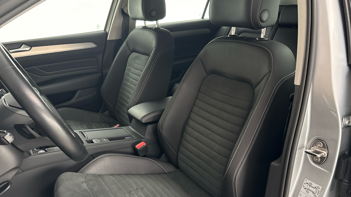 Volkswagen Passat - 15