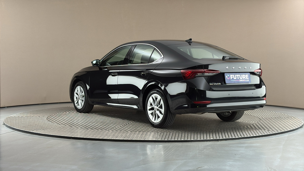 Škoda Octavia - 2