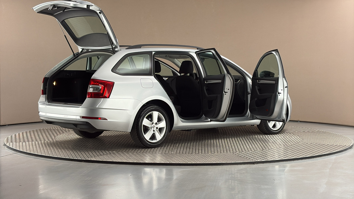 Škoda Octavia - 6