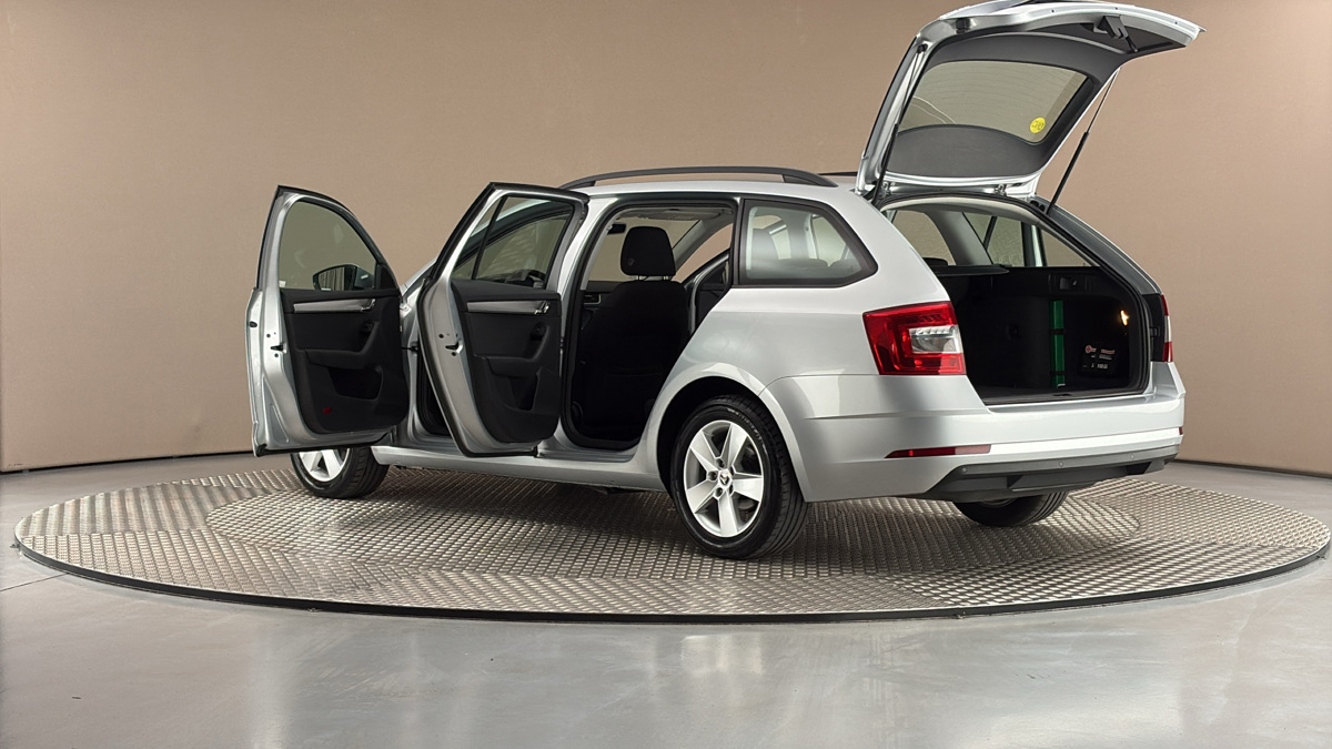 Škoda Octavia - 7