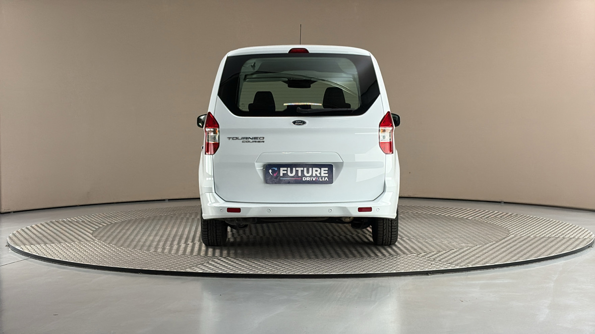 Ford Tourneo Courier - 5