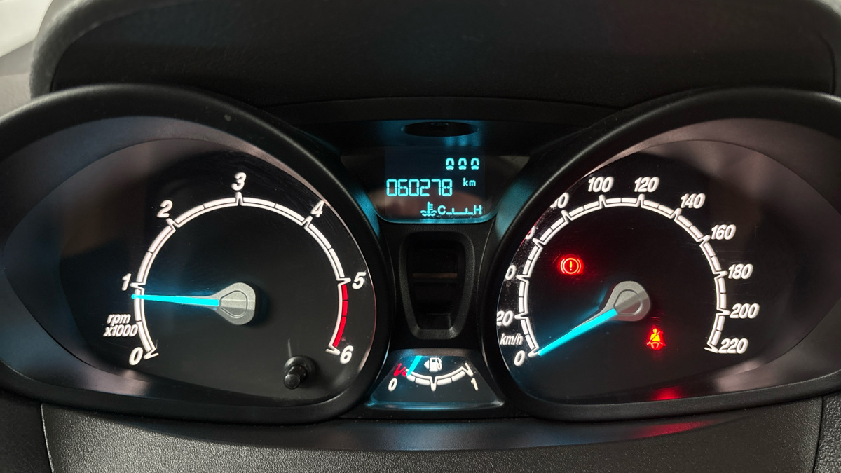 Ford Tourneo Courier - 10