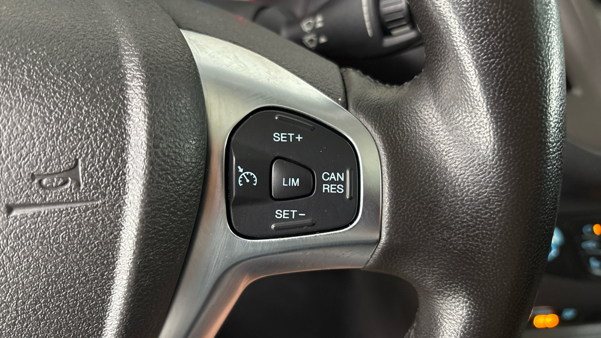 Ford Tourneo Courier - 14