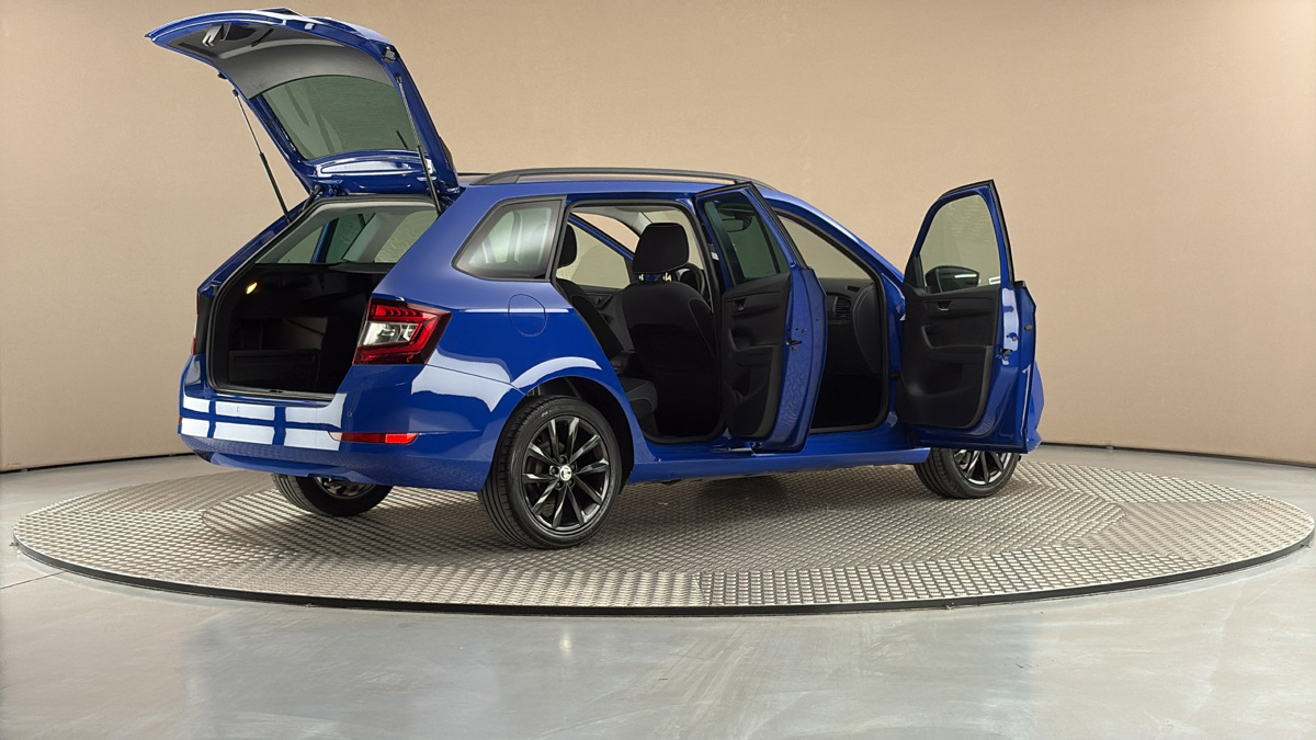 Škoda Fabia - 6