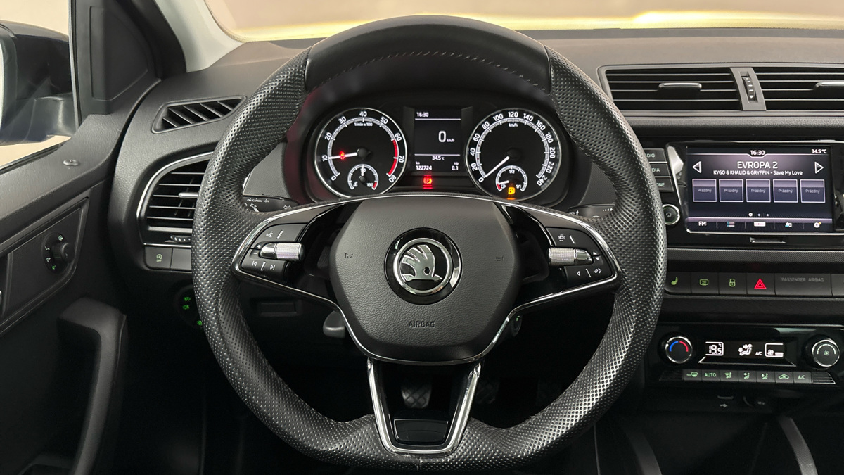 Škoda Fabia - 9
