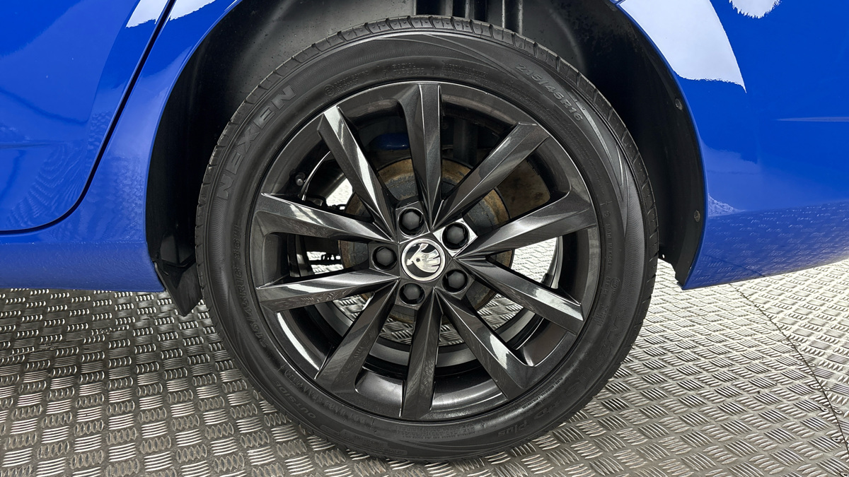 Škoda Fabia - 19
