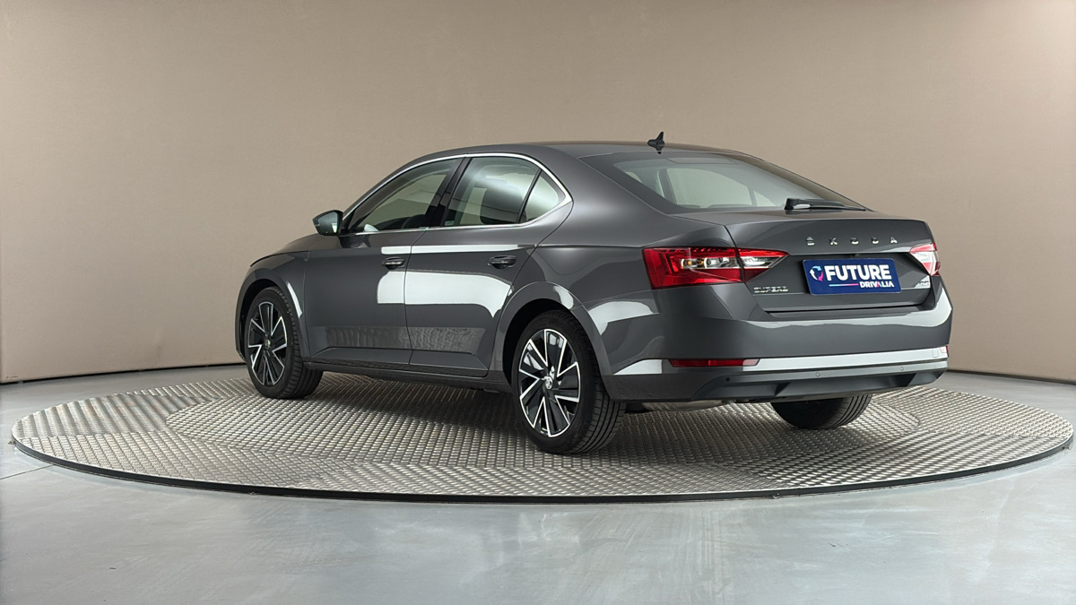 Škoda Superb - 2