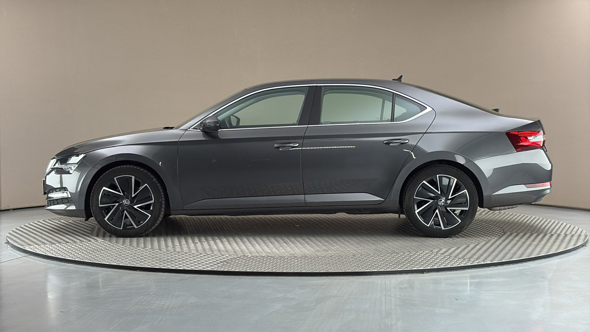 Škoda Superb - 4