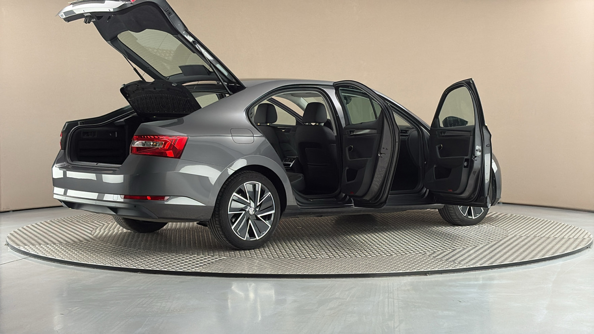 Škoda Superb - 6