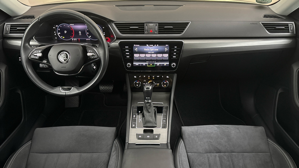 Škoda Superb - 8