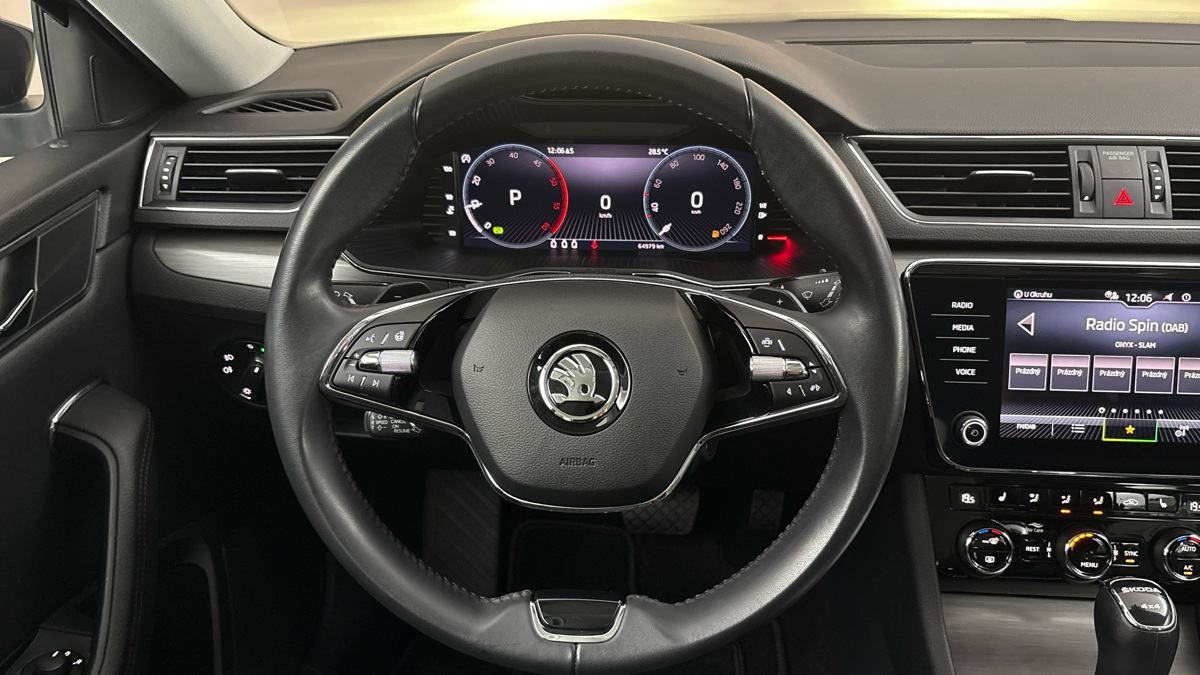 Škoda Superb - 9