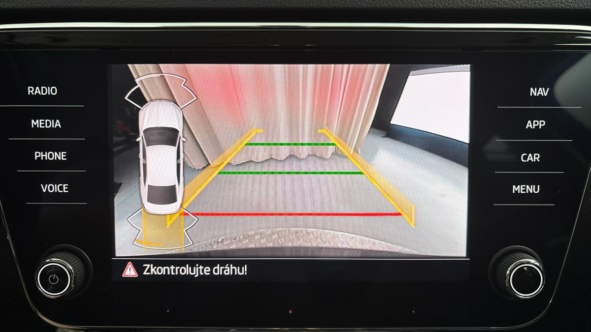 Škoda Superb - 12