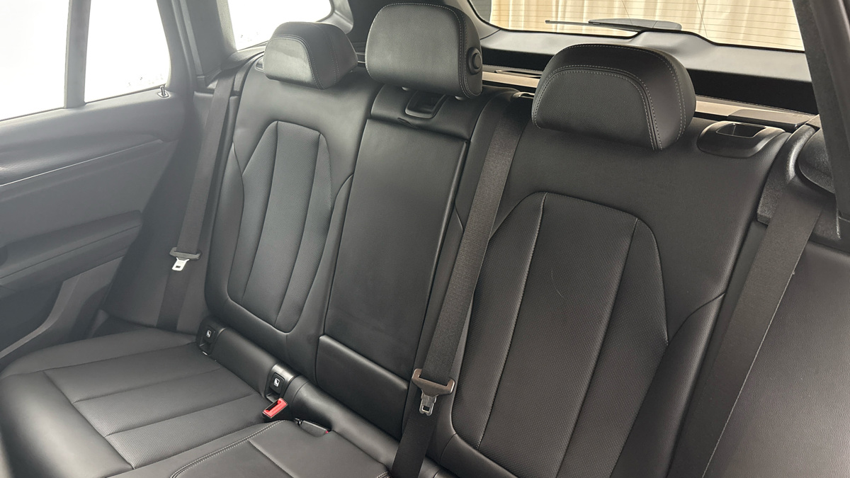 BMW X3 - 16
