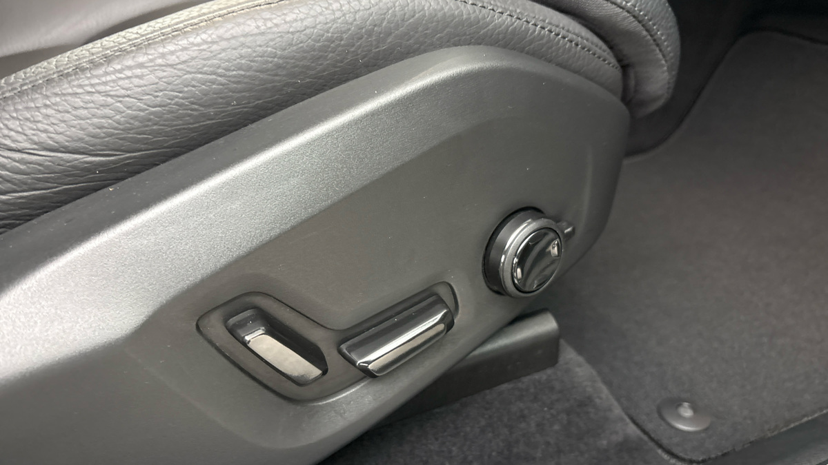 Volvo XC60 - 22
