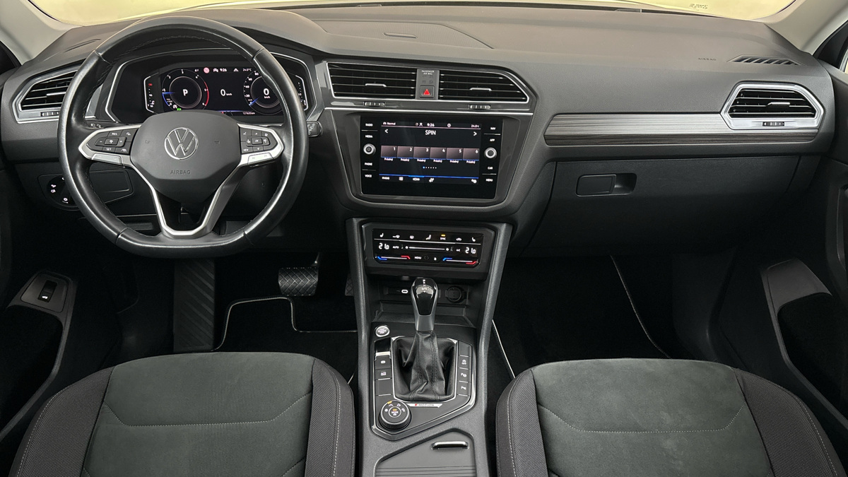 Volkswagen Tiguan Allspace - 8