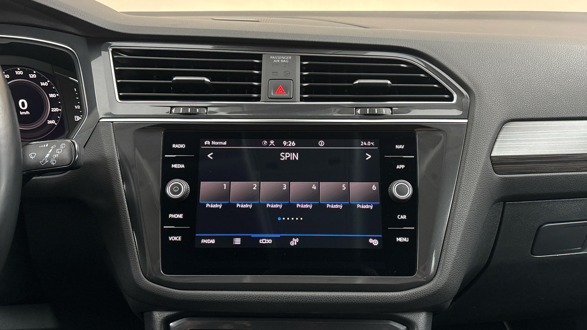 Volkswagen Tiguan Allspace - 11