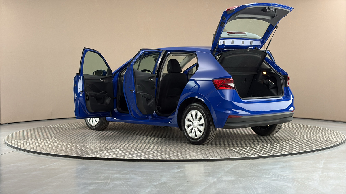 Škoda Fabia - 7