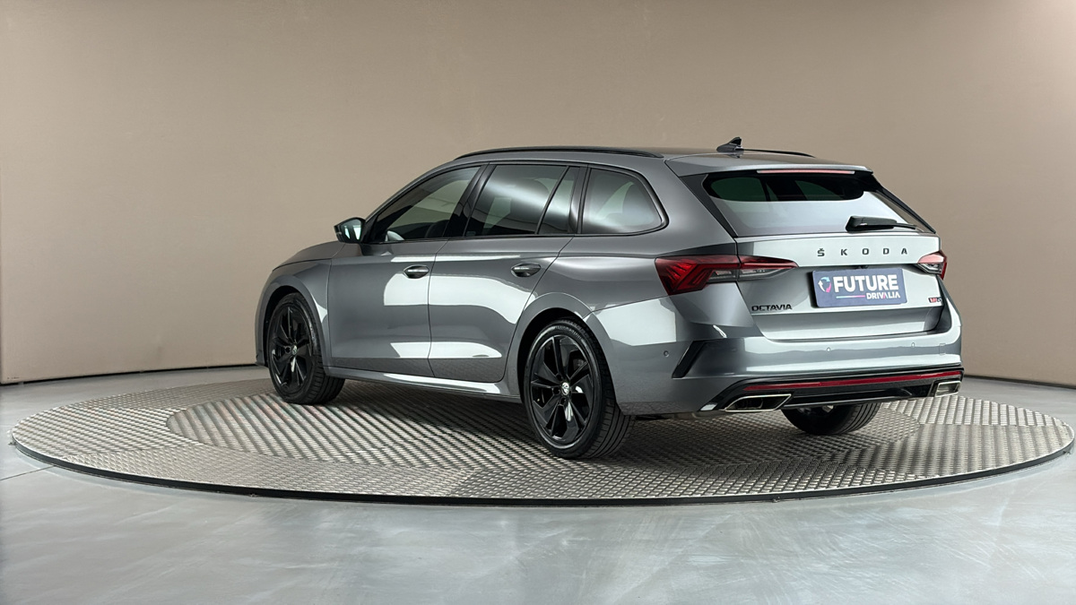 Škoda Octavia - 2