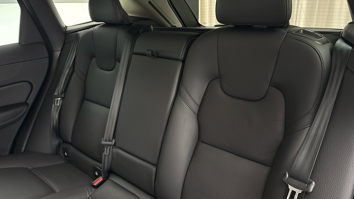 Volvo XC60 - 16