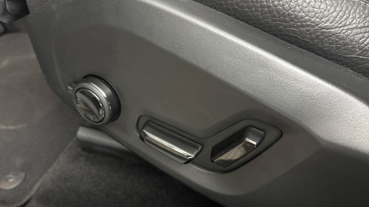 Volvo XC60 - 21