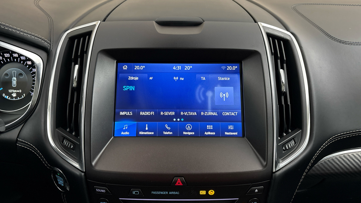 Ford S-MAX - 11