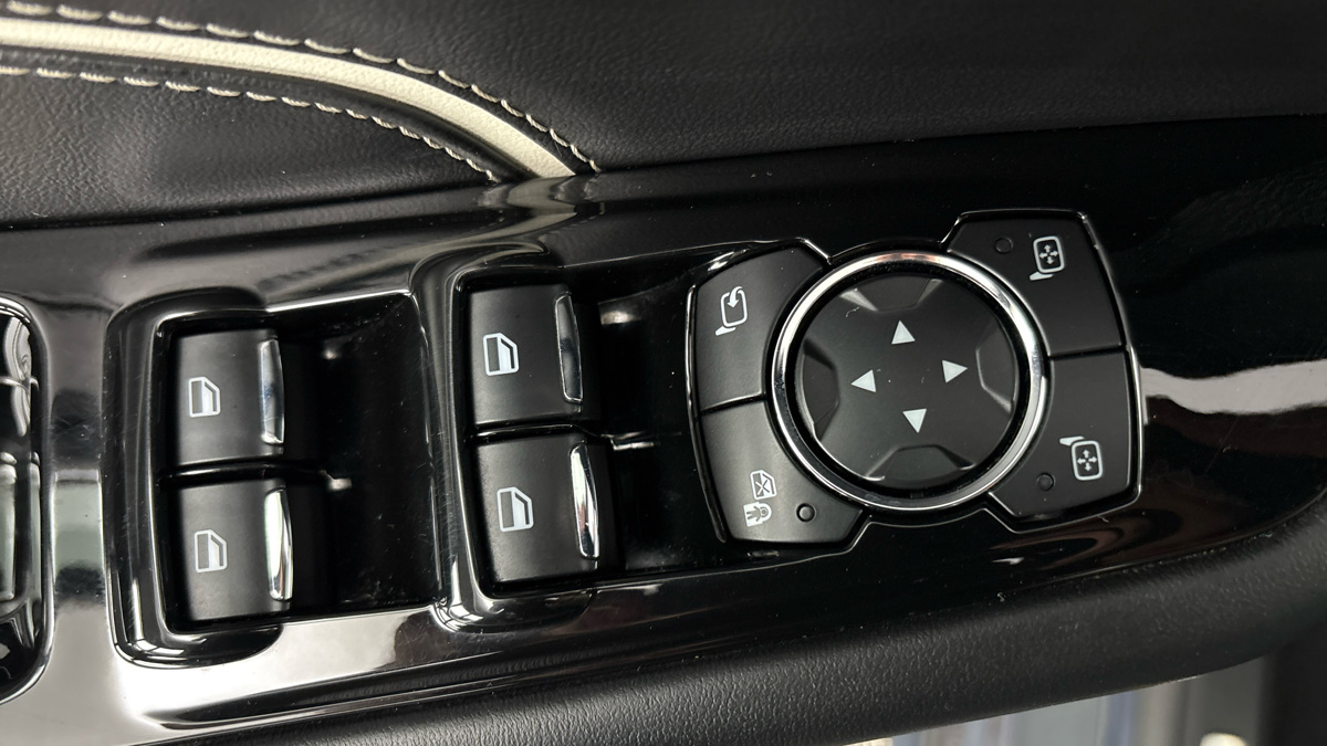 Ford S-MAX - 23