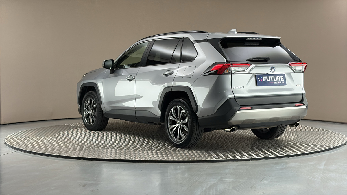 Toyota RAV4 - 2