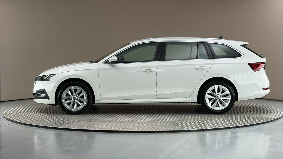 Škoda Octavia - 4