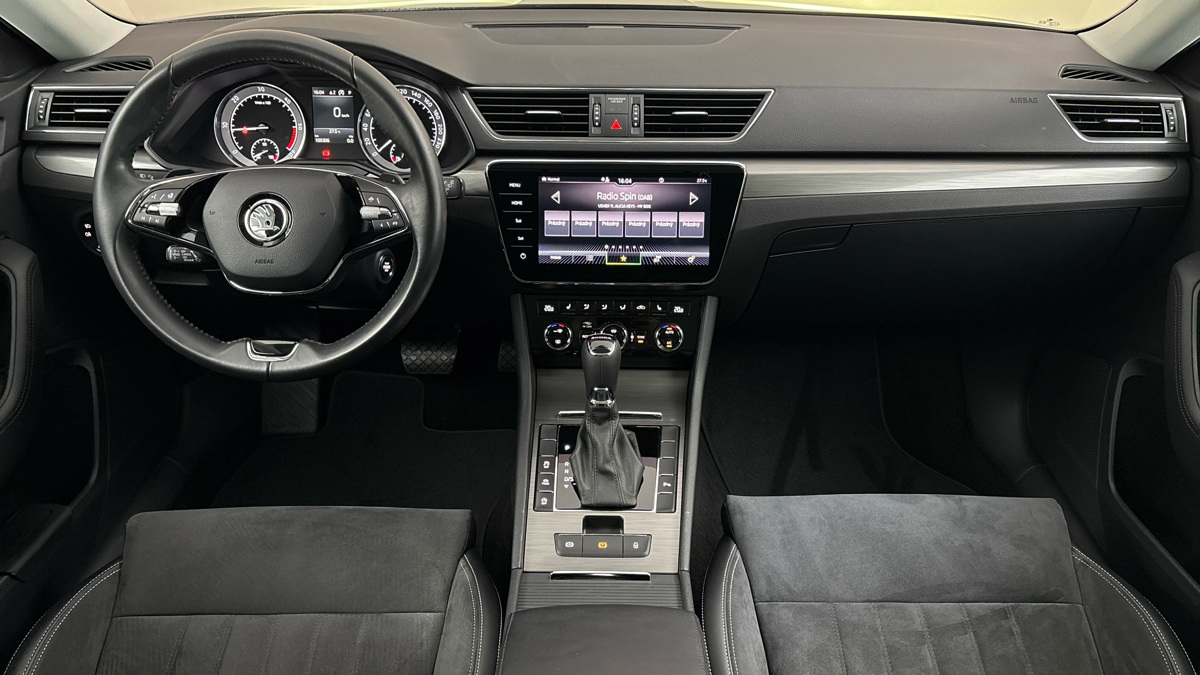Škoda Superb - 8