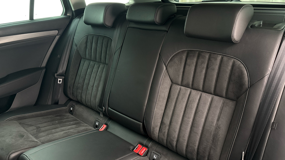 Škoda Superb - 16