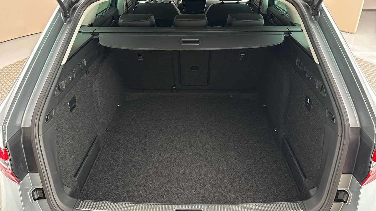 Škoda Superb - 17
