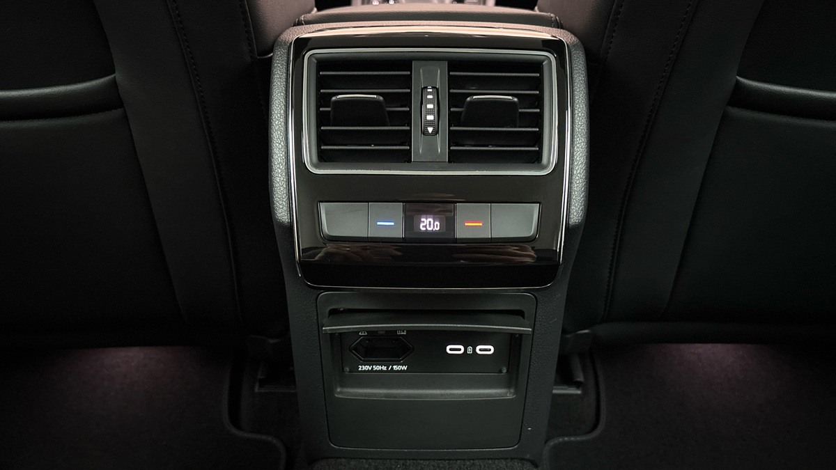 Škoda Superb - 22