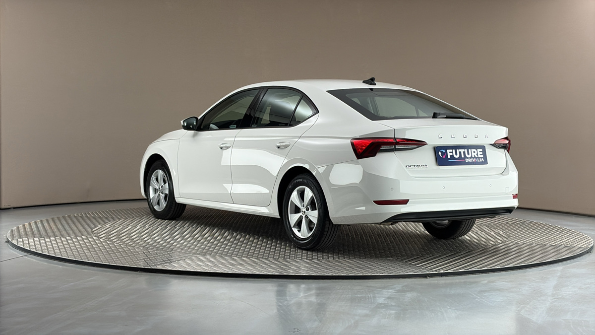 Škoda Octavia - 2