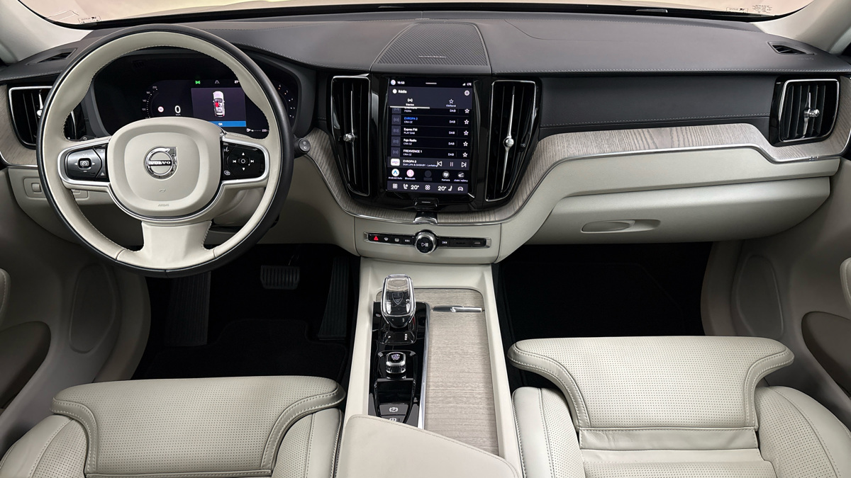 Volvo XC60 - 8