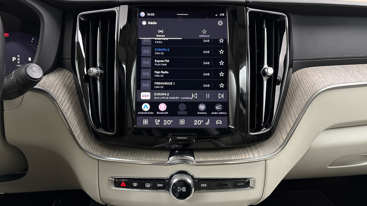 Volvo XC60 - 11