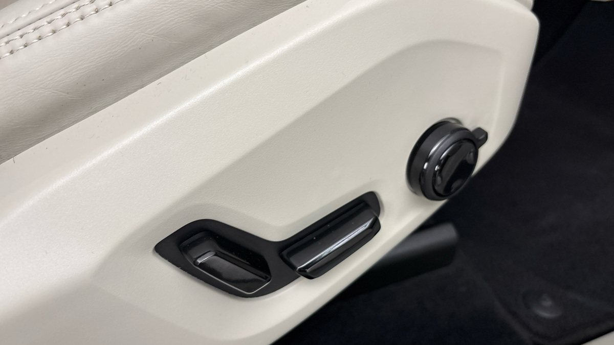 Volvo XC60 - 23