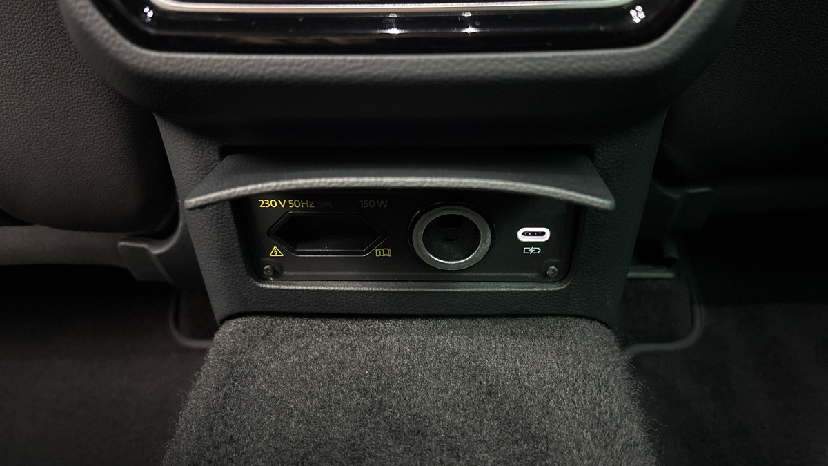 Volkswagen Passat - 23