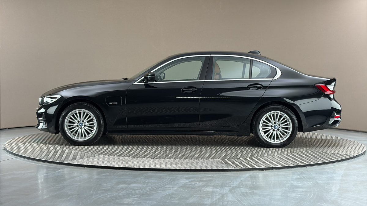 BMW Řada 3 - 4
