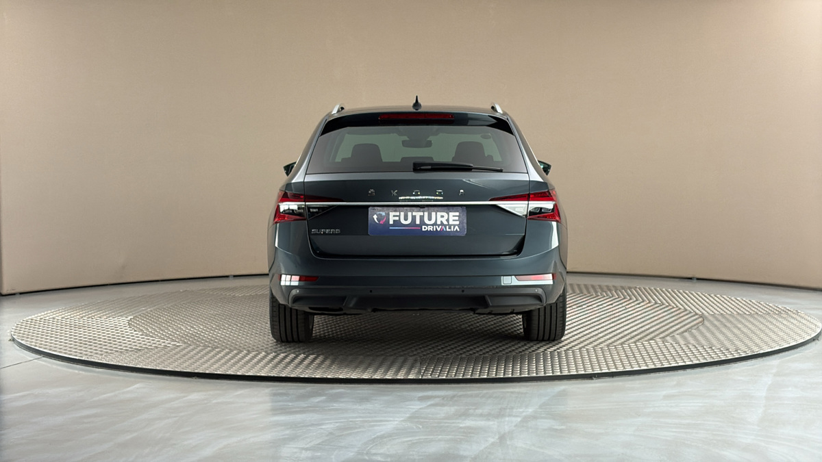 Škoda Superb - 5