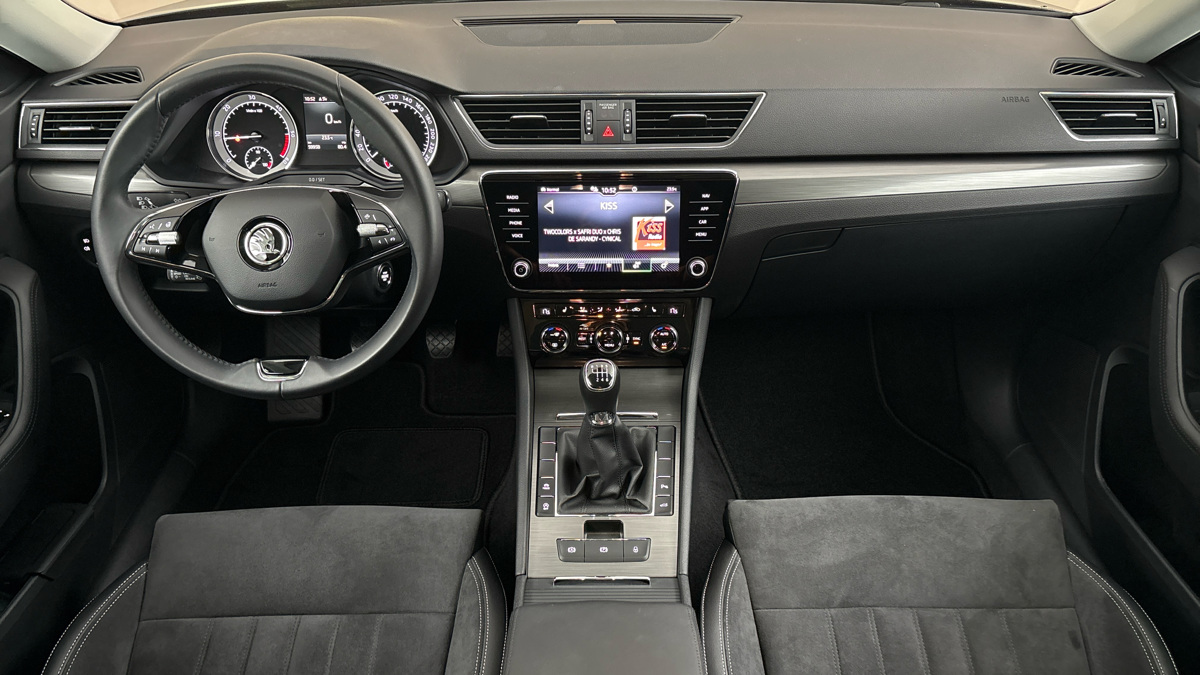 Škoda Superb - 8