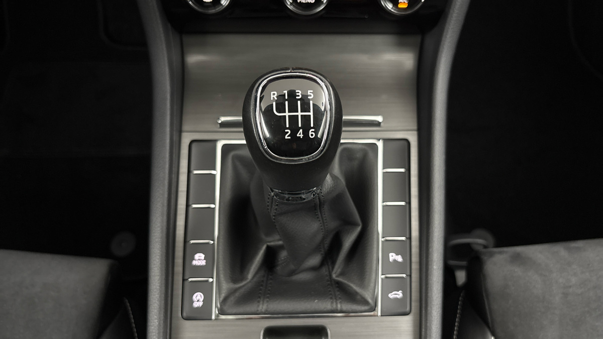Škoda Superb - 25