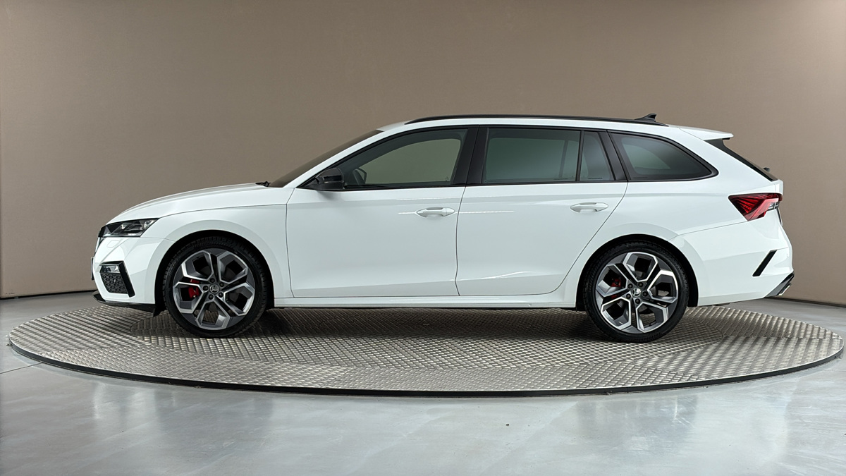 Škoda Octavia - 4